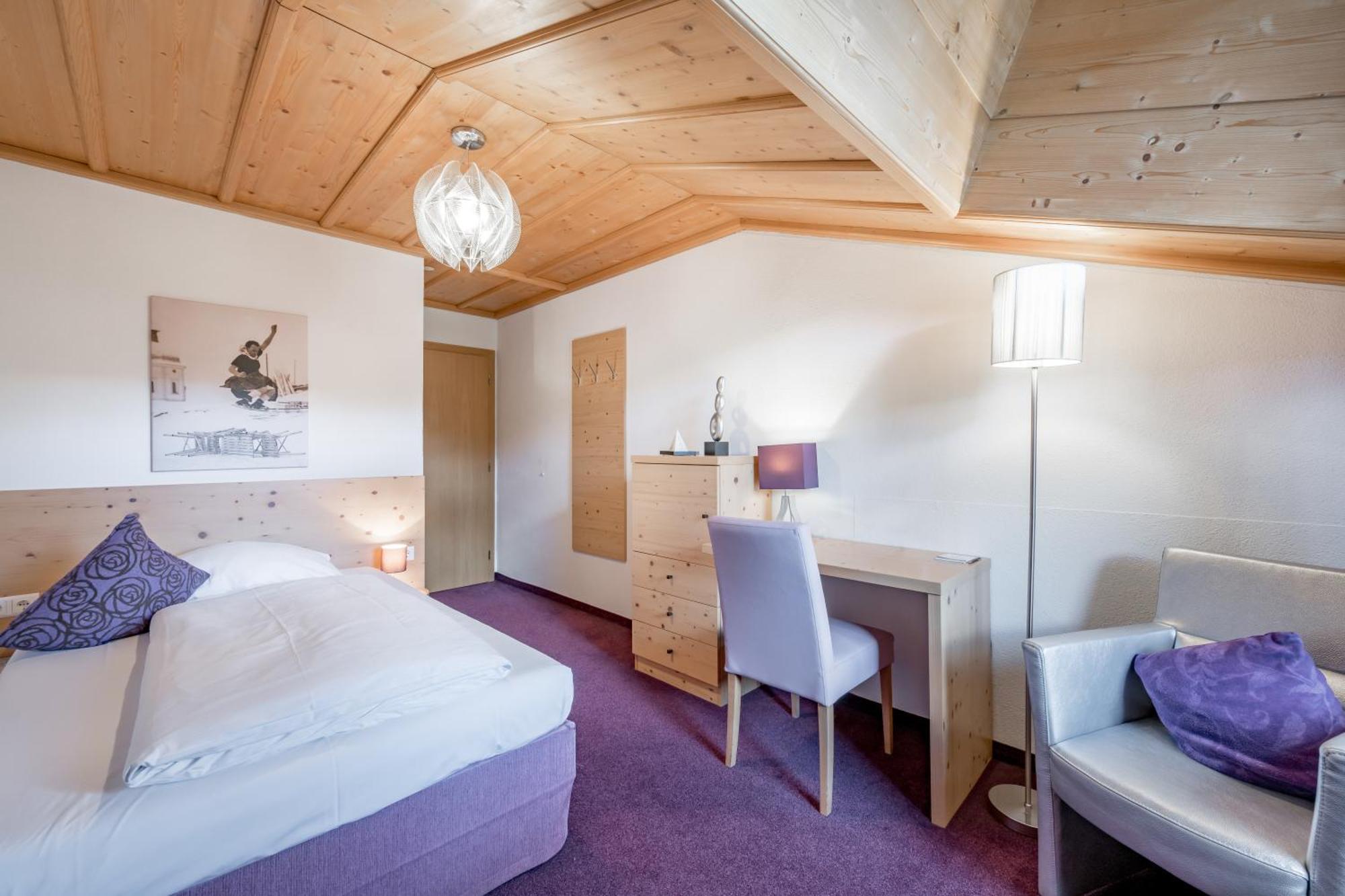 Hotel Zum Gourmet Зеефельд в Тироле Номер фото