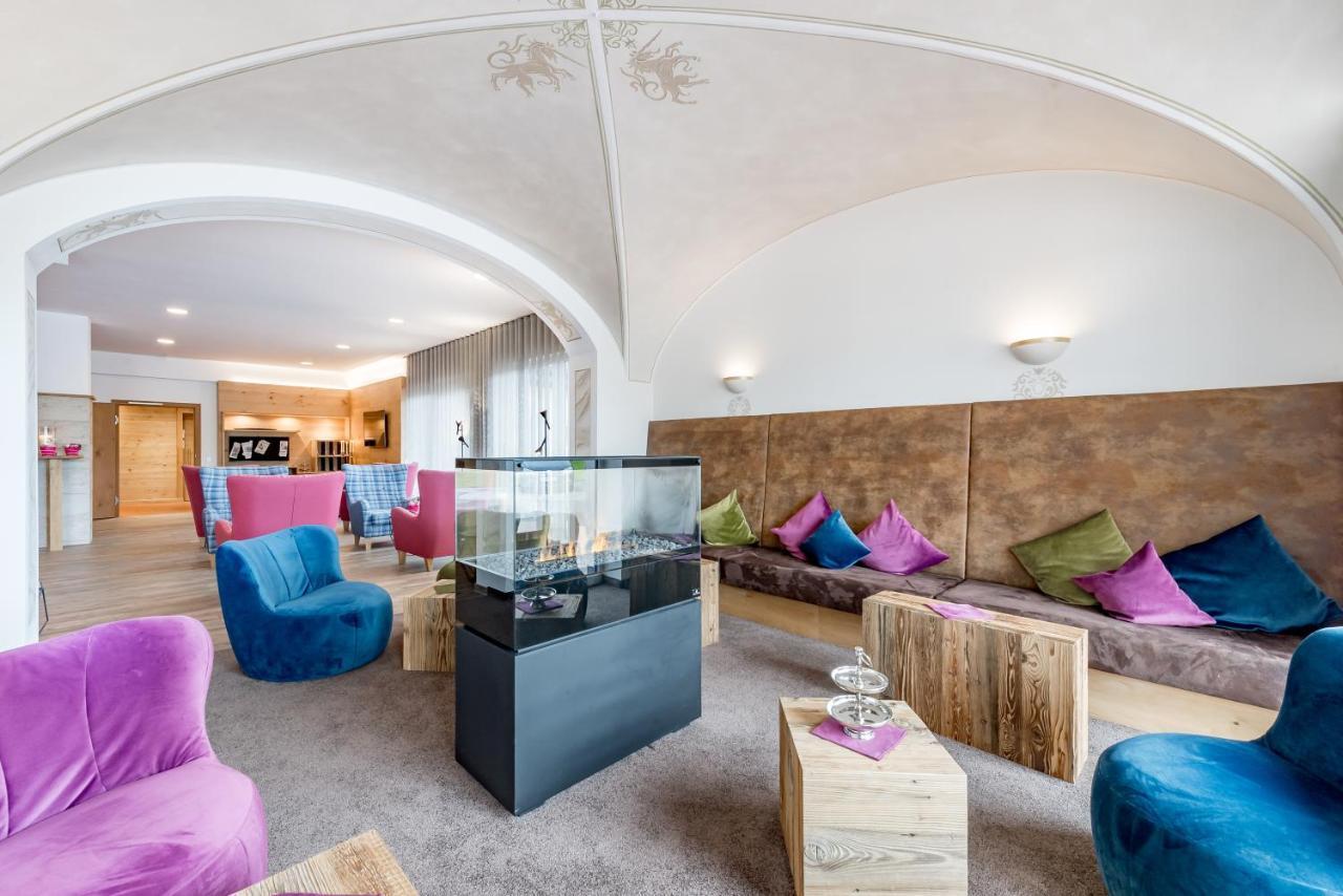 Hotel Zum Gourmet Зеефельд в Тироле Экстерьер фото